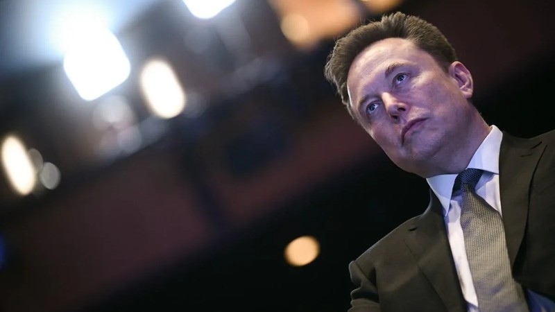 SpaceX IPO Propels Elon Musk Into Trillionaire Territory