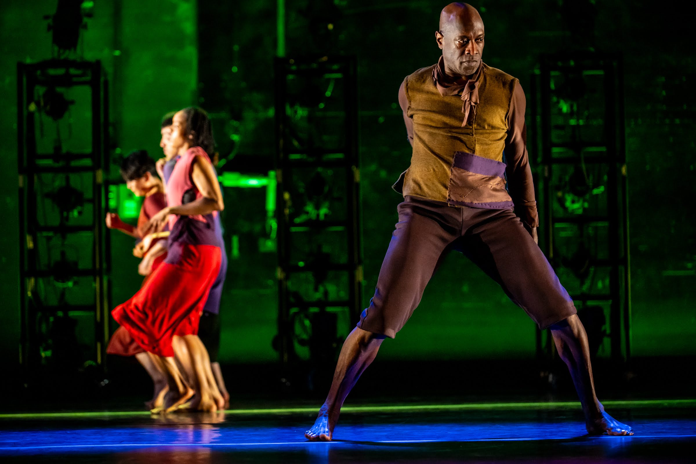 Moving Bodies Are Resilient Bodies